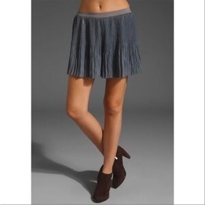 Free People Crinkle Pleated Gunmetal Foil Skort Sz M